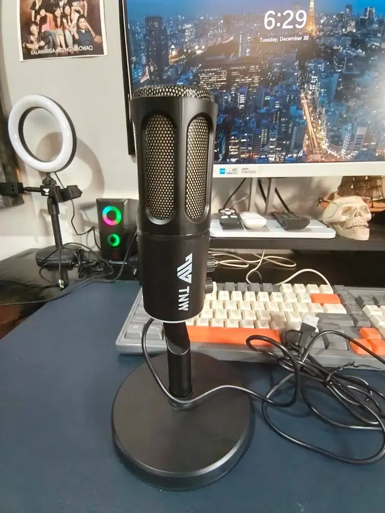 Mic Condenser TNW K18 Hitam With RGB untuk konten/live streaming di hp