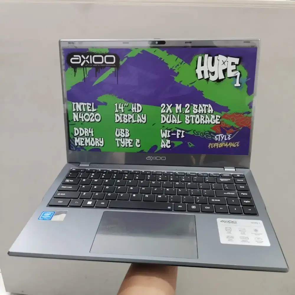 LAPTOP AXIOO HYPE 1 JKT48