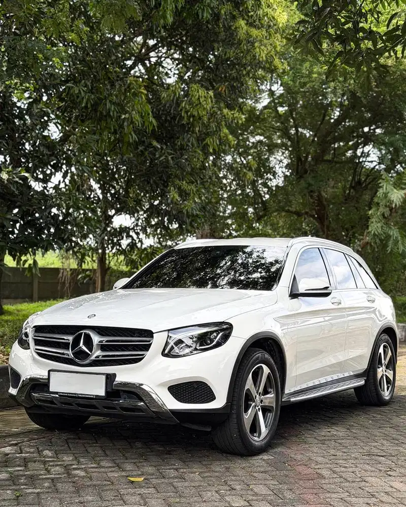 [CASH] LOW KM Mercedes Benz GLC250 2018 / 2017