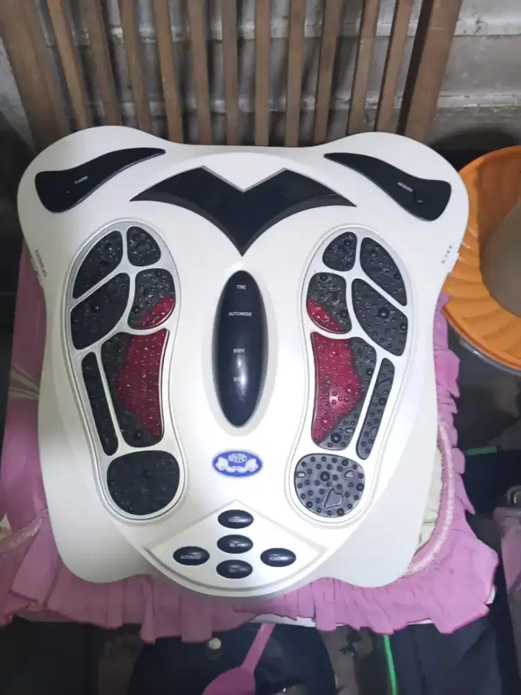 ALAT PIJAT KAKI NORDMENDE NRD 632.