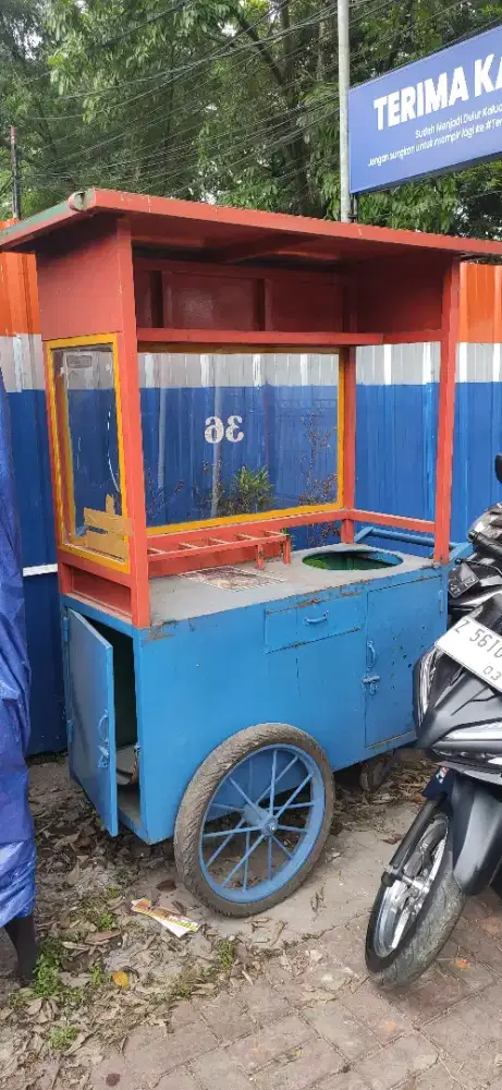 dijual gerobak dorong bekas full besi