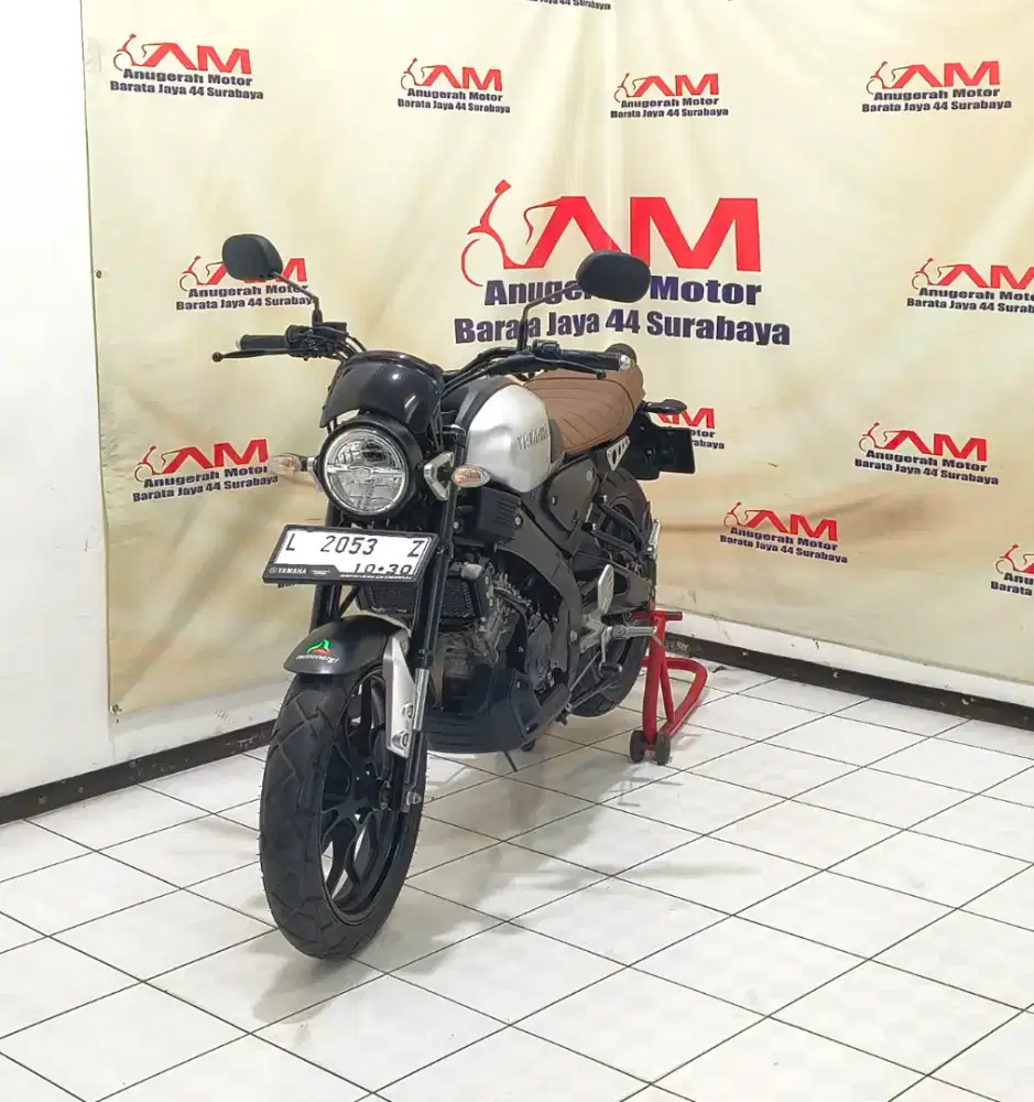 Km 2 Ribu Yamaha Xsr 155 Tahun 2020 warna Silver