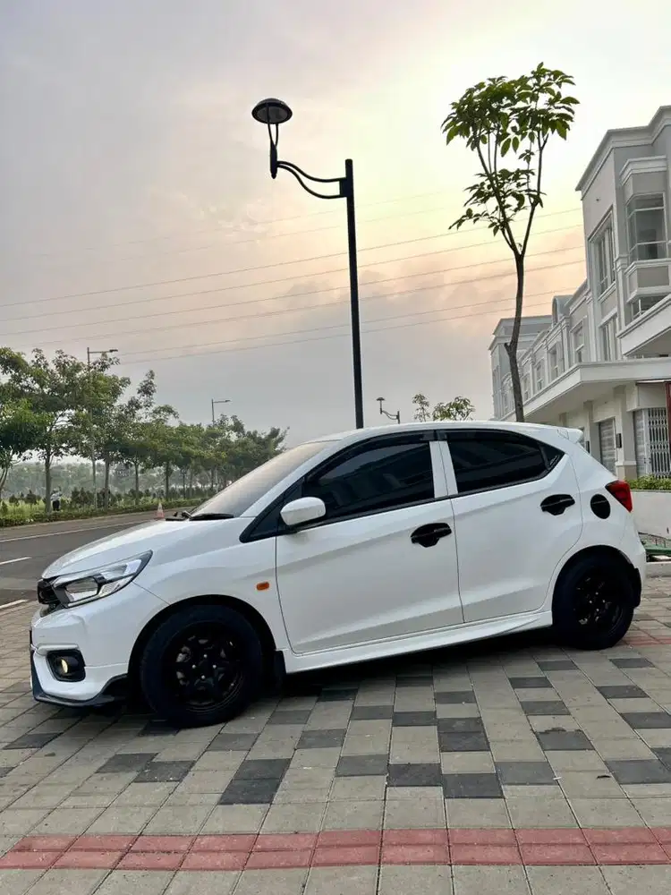 Honda Brio RS Upgrade ASLi E Cvt