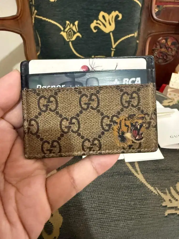 wts gucci tiger card holder 2nd bukan iphone @1,2jt cod gancit/ sency