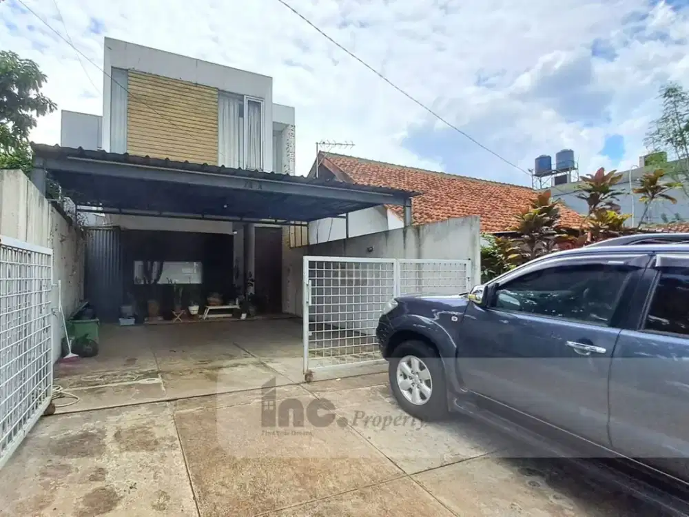 TURUN HARGA ! RUMAH STRATEGIS DENGAN LINGKUNGAN NYAMAN AMAN DAN TENANG DI BUAHBATU BANDUNG