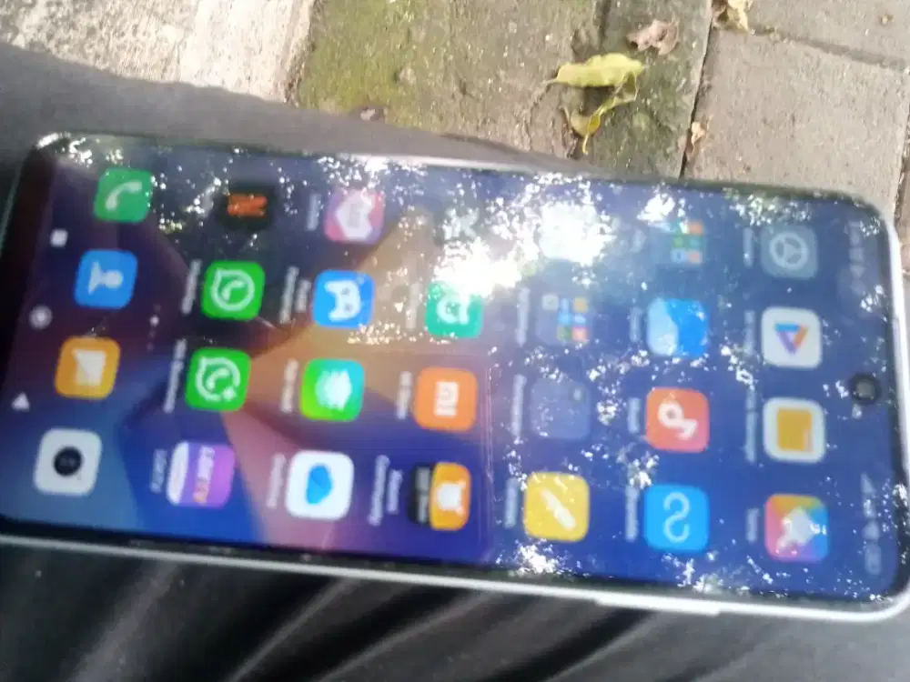 Di jual redmi 10 mulus hp charger