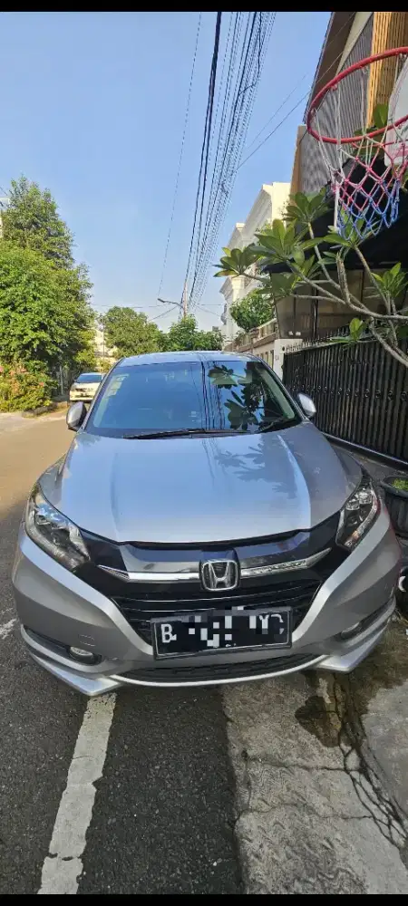 Honda HRV Prestige 2017 tangan 1 dari baru full servis record