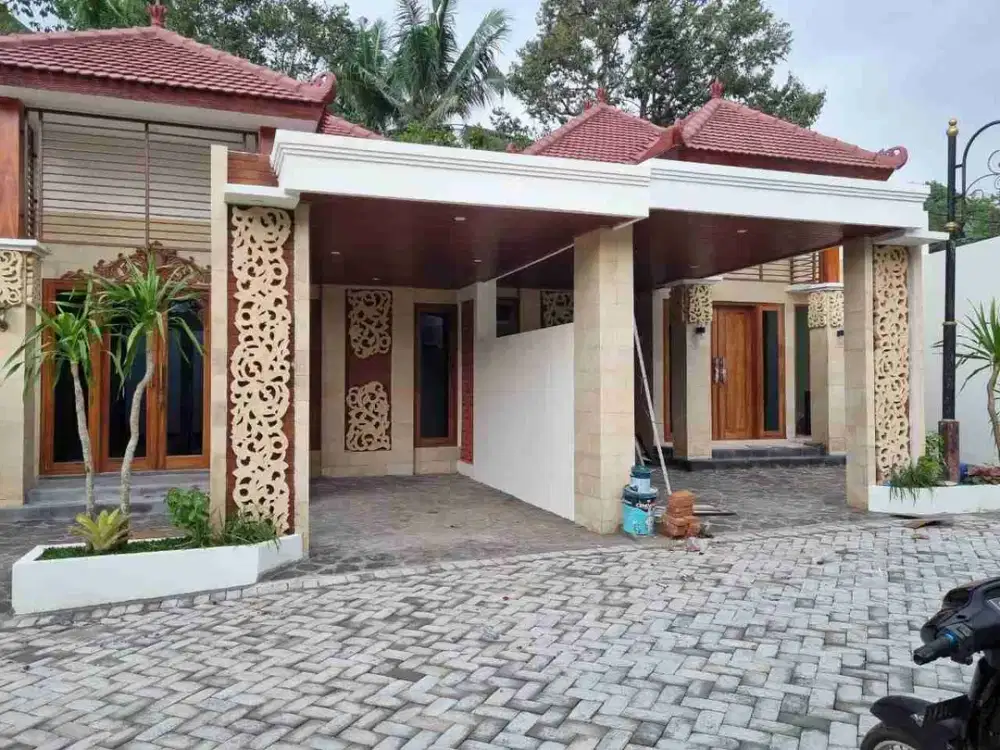 RUMAH CANTIK SISA 4 UNIT DEKAT AKMIL MAGELANG
