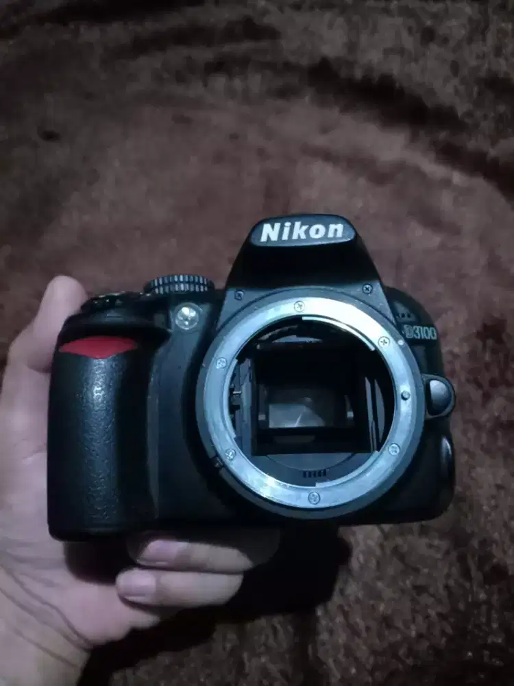 Jual Nikon D3100 masih mulus