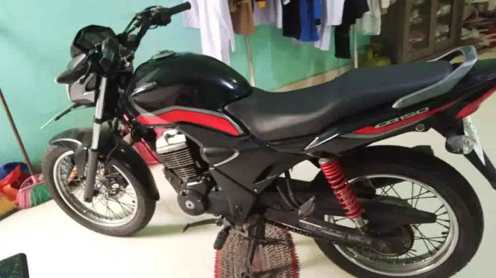 Dijual Sepeda Motor Honda Verza CB 150