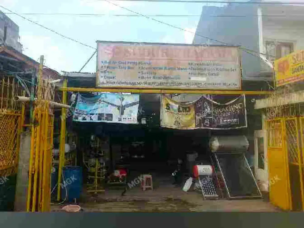 Di jual cepat rumah ex toko bangunan 585m2 di pinggir jalan Cikarang cibarusah