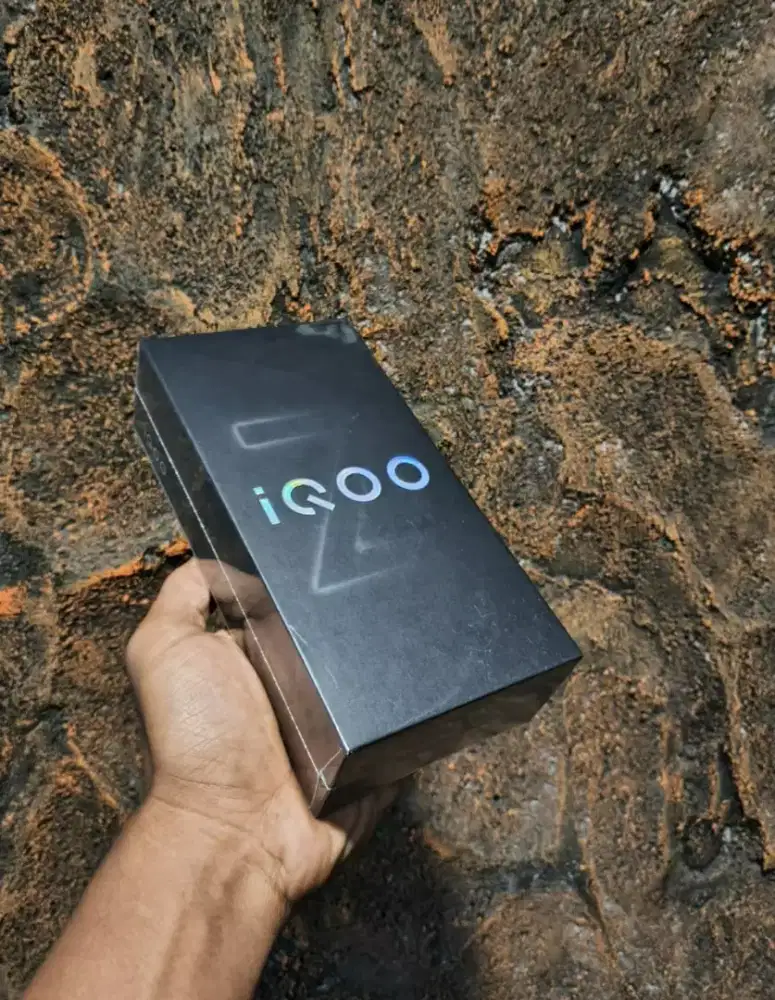 Vivo Iqoo Z9x 5G 8/128 New