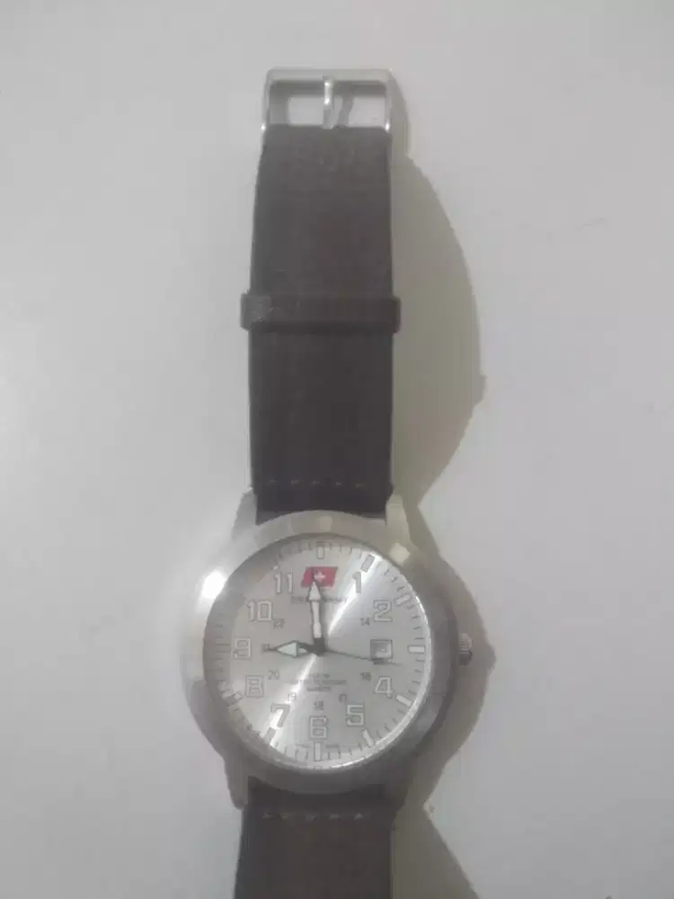Swiss Army dhc+