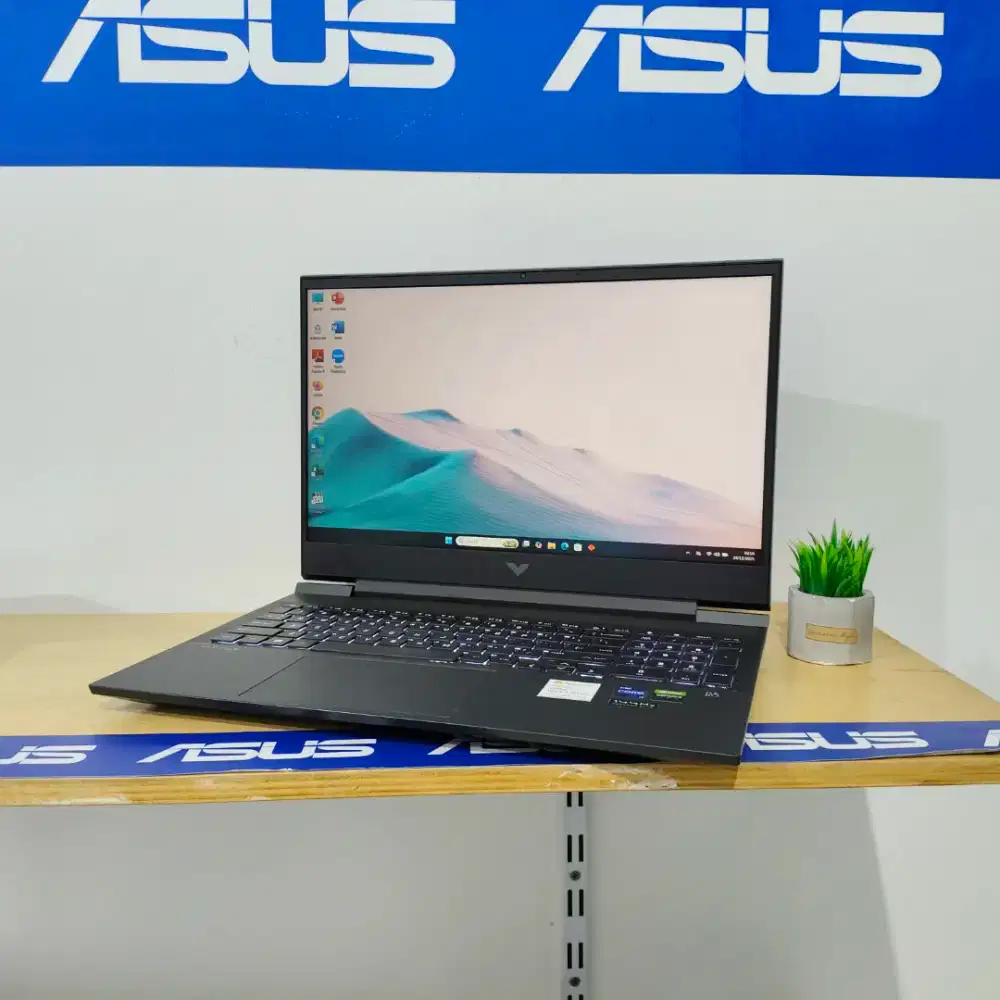 Laptop Second HP VICTUS 16 D0180TX Core I7 - 11800H (8GB/SSD 512GB)
