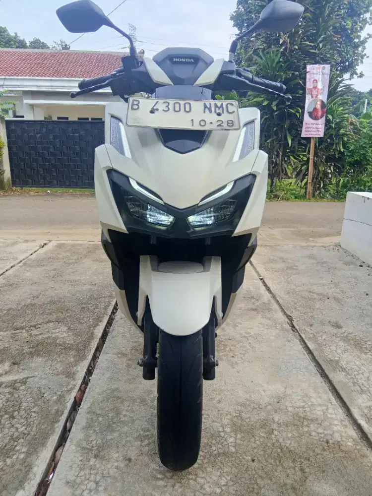 VARIO 160 2023 WHITE PRESSTIGE MULUSS DAN GRESS
