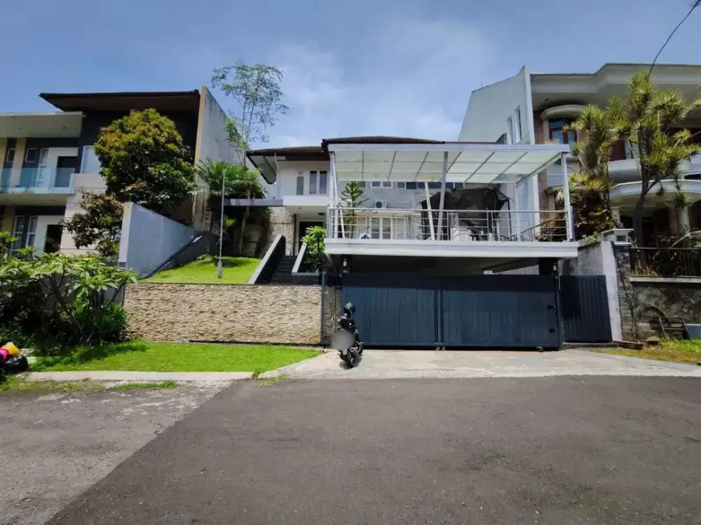 Termurah! Rumah Lokasi Terbaik di Setraduta Bandung