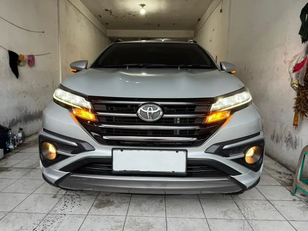 Tdp 44 Jt Odo 3 Rb Toyota Rush GR S Manual 2024 Silver Original
