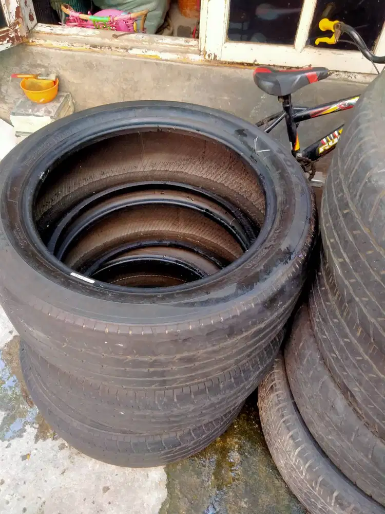 Ban mobil ring 18 ex Fortuner & Lexus lepas cepat aja wa  or call