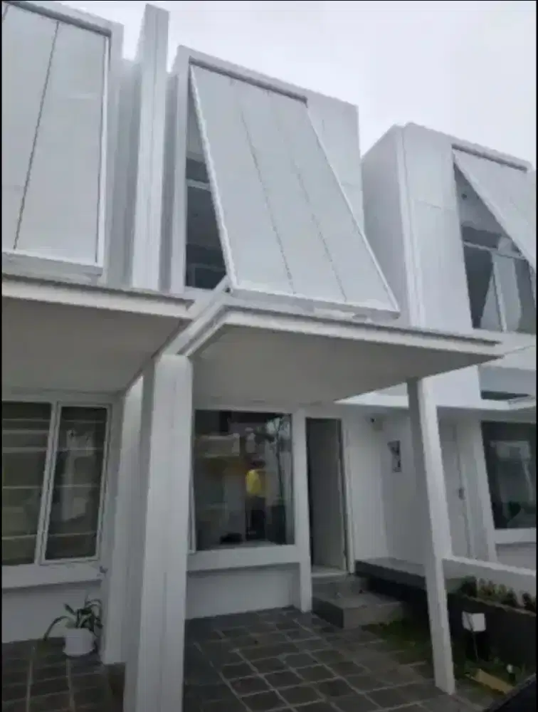 Disewakan Rumah Cluster Tabebuya BSD City Full Furnished Lengkap!!