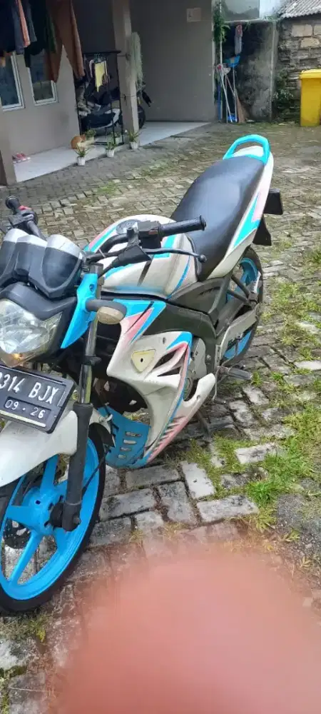 Vixion 2011 jual santai