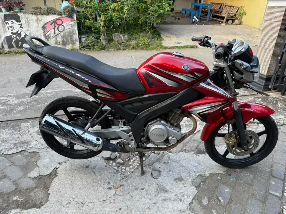Vixion THN 2012 plat AB bantul