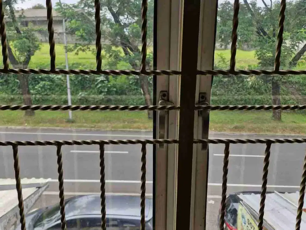 DIJUAL RUKO MURAH 2 LANTAI BEBAS BANJIR DI PINGGIR JALAN MONTREAL!