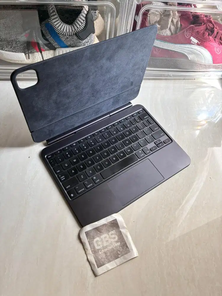 iPad Magic Keyboard for Ipad Pro 11” 11 Inch M4 Original Apple