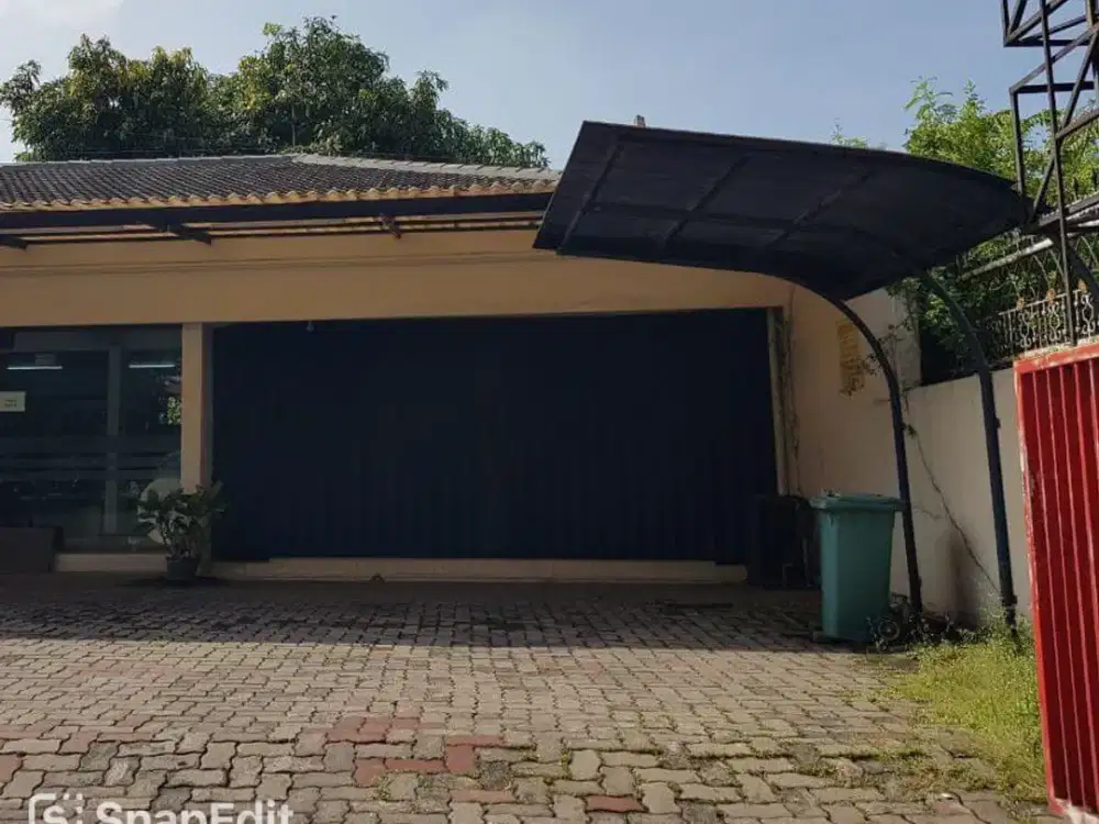 DISEWAKAN RUANG USAHA RAYA JEMURSARI