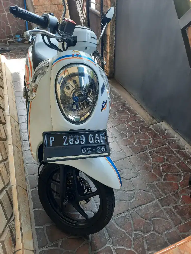 Honda scoopy sporty 2016