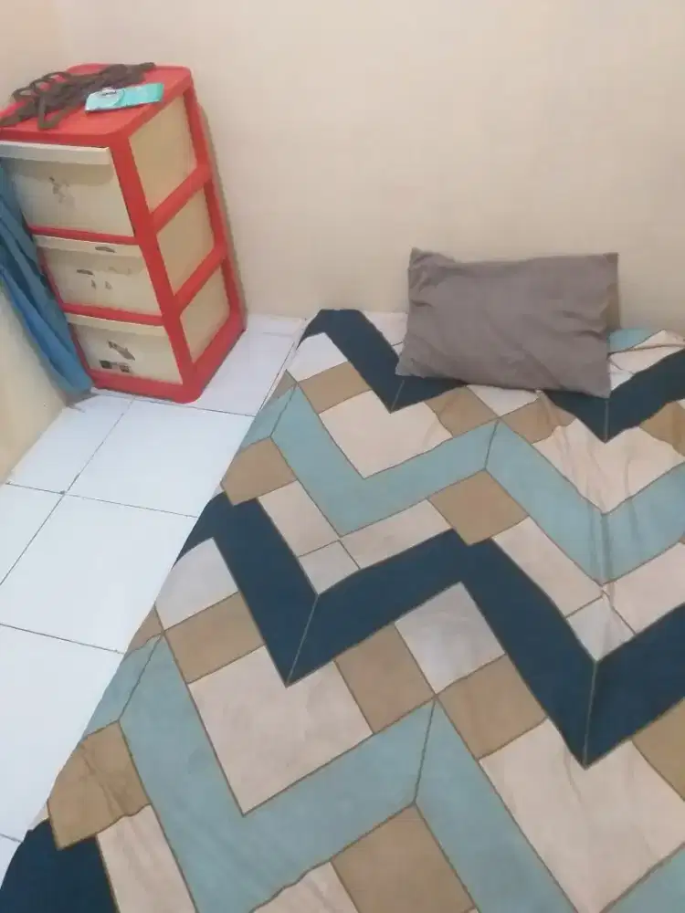 Kost murah dan nyaman free wifi