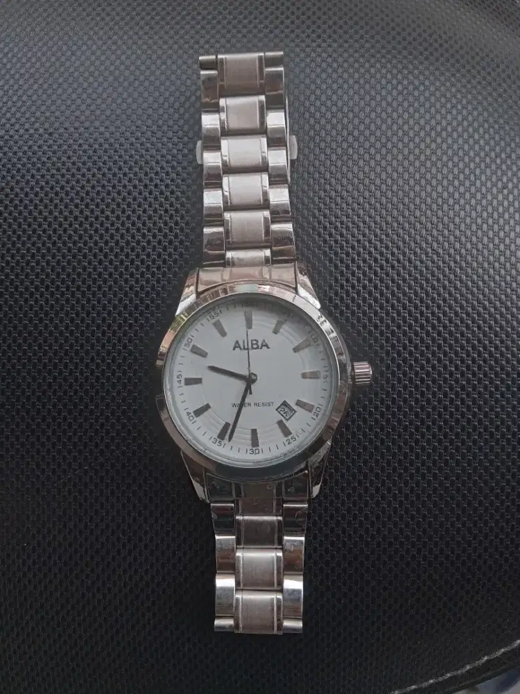 Jam tangan Alba solo