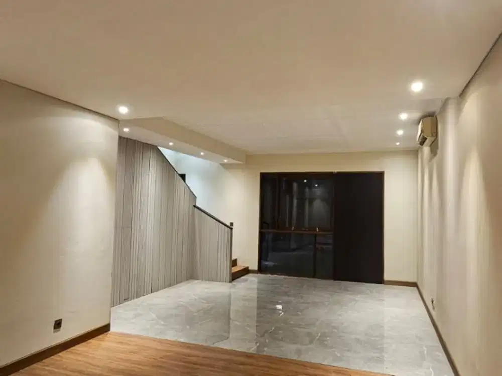 Disewakan Rumah PREMIER ESTATE, Bambu Apus di Jl. H Karim