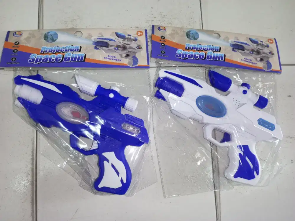 Mainan Anak Space gun projector