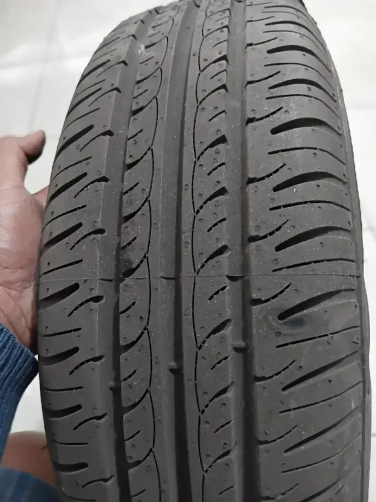 JUAL CEPAT BAN BEKAS CALYA 175/65 RING 14