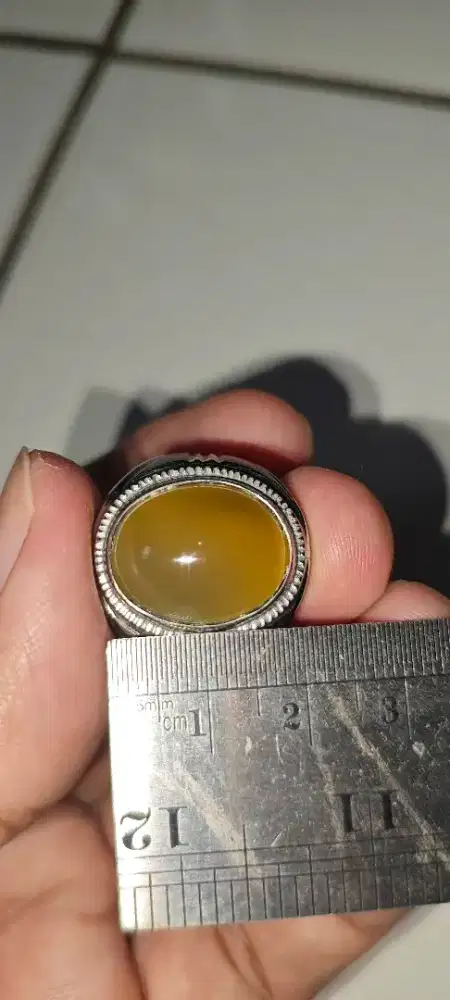 Batu cincin Yellow Raflesia