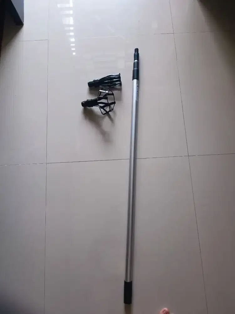Tongkat untuk ganti lampu ukuran 270 cm