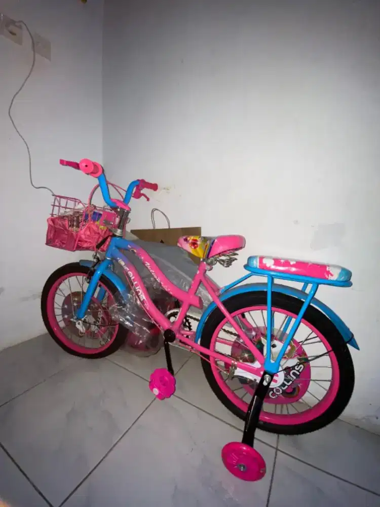 Jual sepeda baru sekali pemakaian