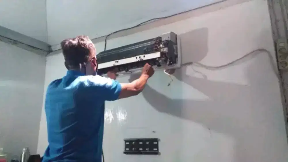 Tukang service AC panggilan terdekat dan bongkar pasang AC