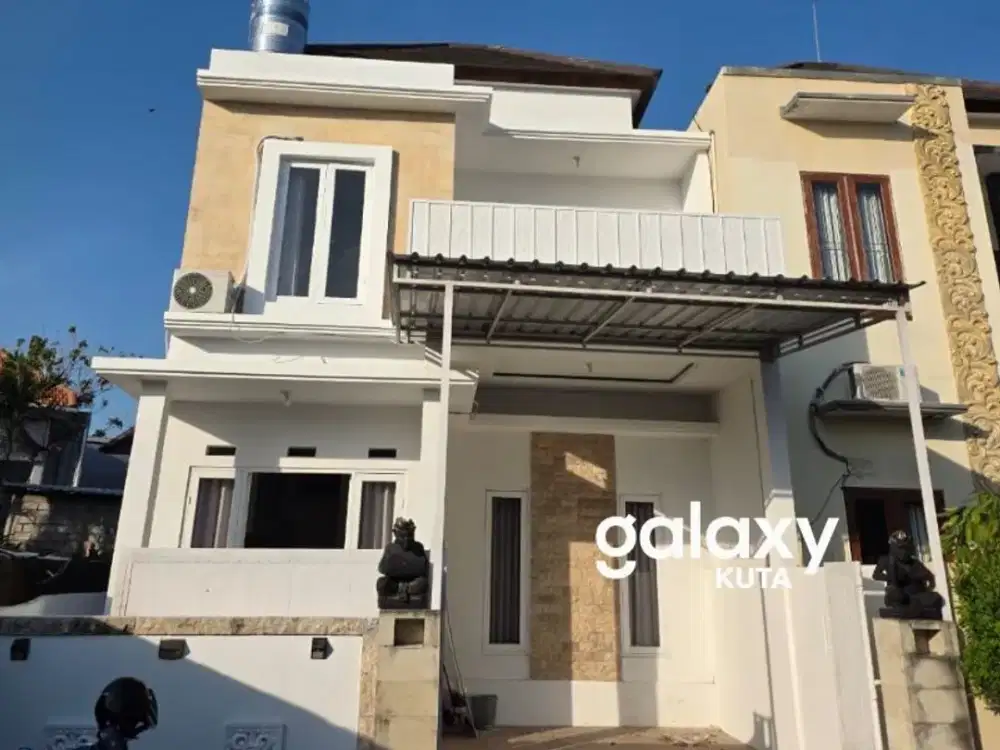 DIJUAL RUMAH SIAP HUNI 2 LANTAI DI TAMAN GRIYA JIMBARAN BADUNG, BALI