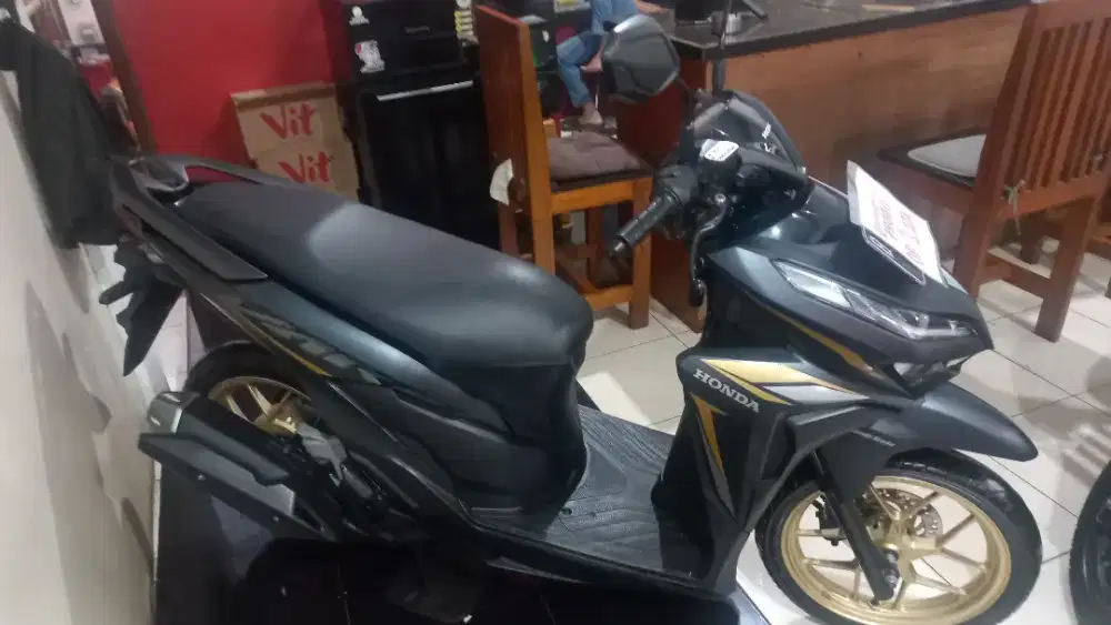VARIO 125 KEYLESS DIJUAL CASH ATAU KREDIT