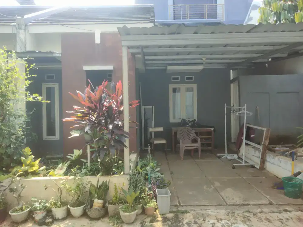 Jual Rumah di limo jl pinang dua depok dekat kampus upn