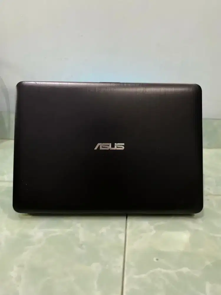 Laptop asus x441n