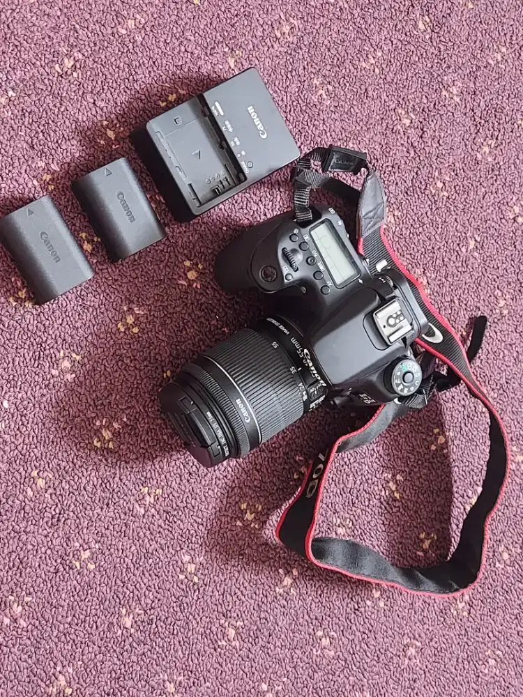 Canon eos 70D kelengkapan sesuai foto