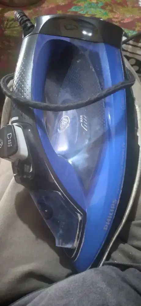 Setrikaan Uap philips