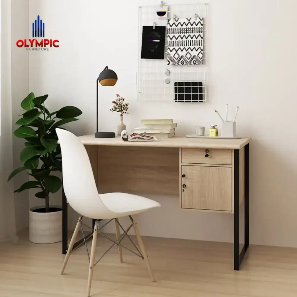 Meja kantor 1/2 biro Kaki besi bahan tebal anti lumut