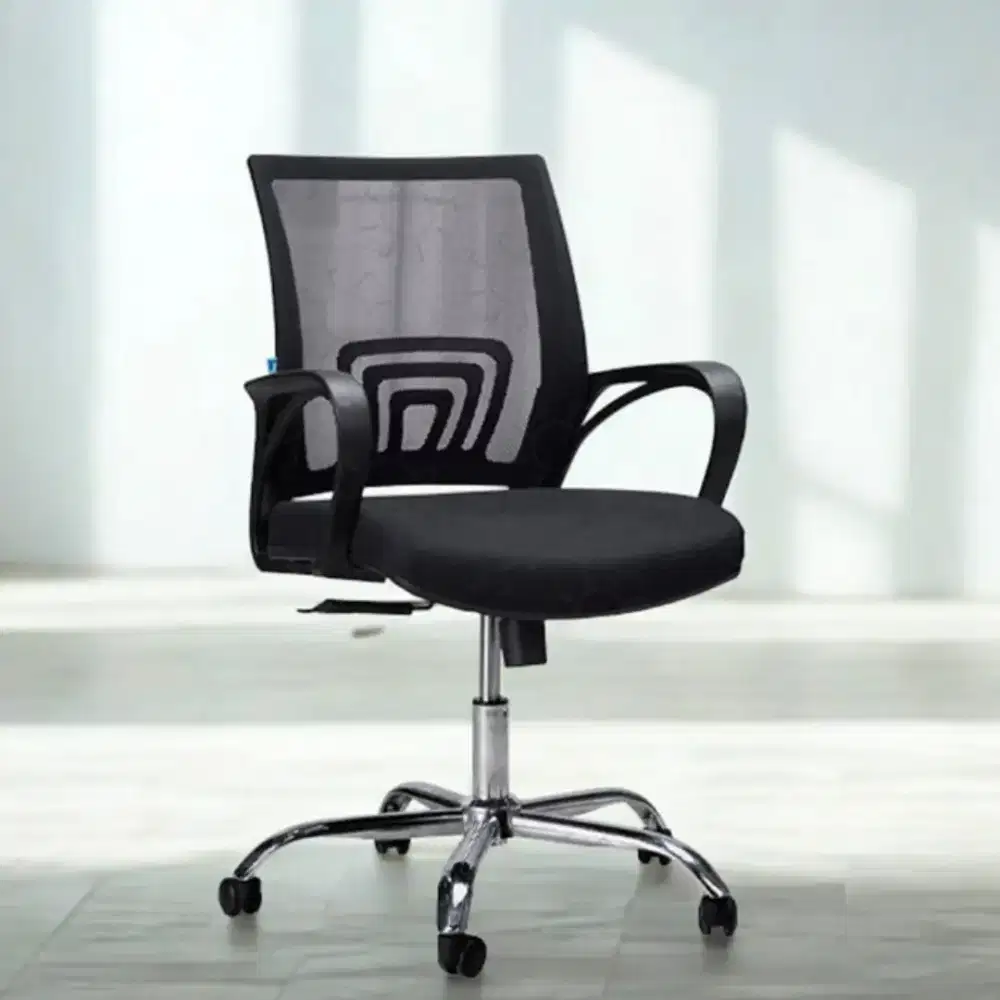 Kursi kantor putar mode jaring