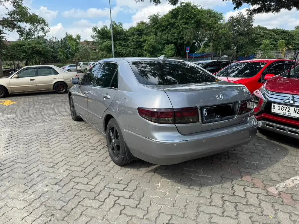 Accord 2.4 manual 2006 km 85rb cash abu honda