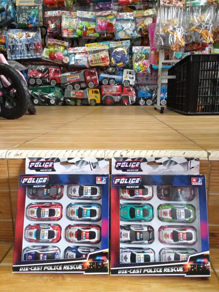 mainan anak mobil diecast police isi 8