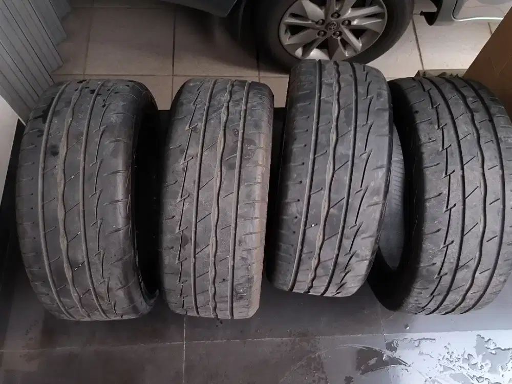 Ban bridgestone potenza adrenalin re003 ring 16