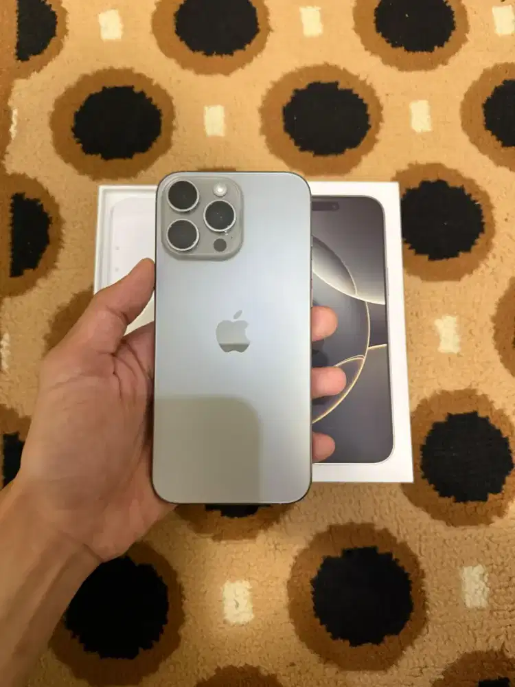 iPhone 16 ProMax 256 Nat.Titanium Garansi on sd juni 2026 BH 99%